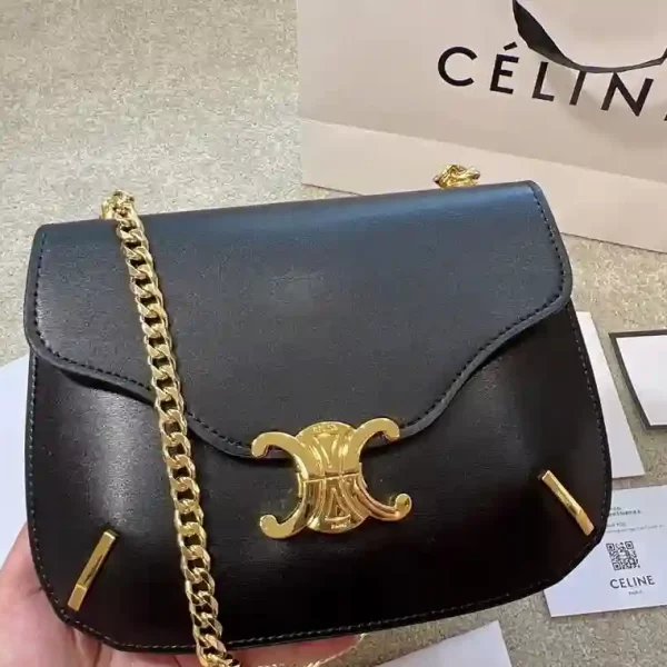 Celine Chain Besace Triomphe In Shiny Calfskin-Black Leather Bag