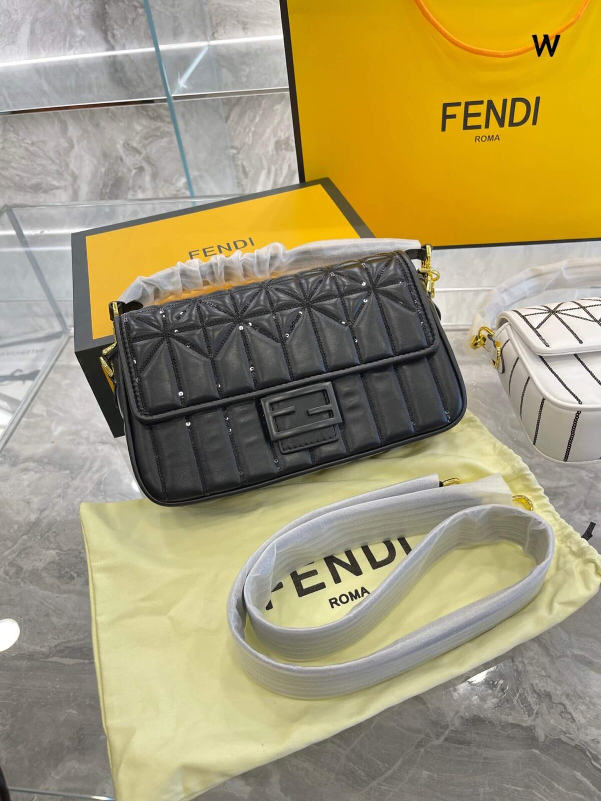 Fendi Large Baguette Bag Nappa Black Women's leather bag