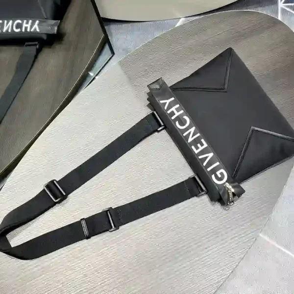 Givenchy Fabric Shoulder Bag With Zip And Logo Bag4