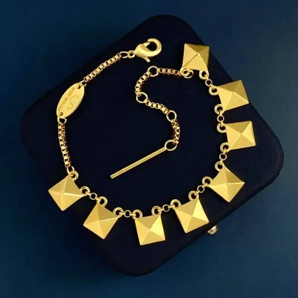 Valentino Garavani Rockstud Chain Gold Bracelet