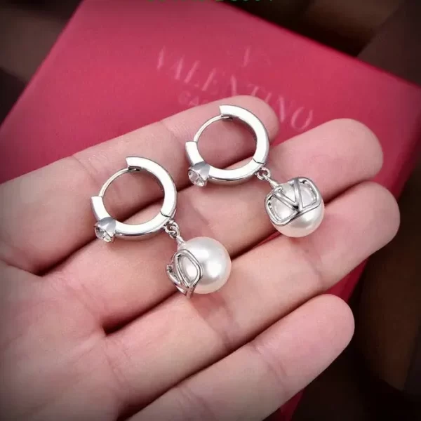 Valentino Sterling Silver Pearl Drop Hook Dangle Earrings Womens