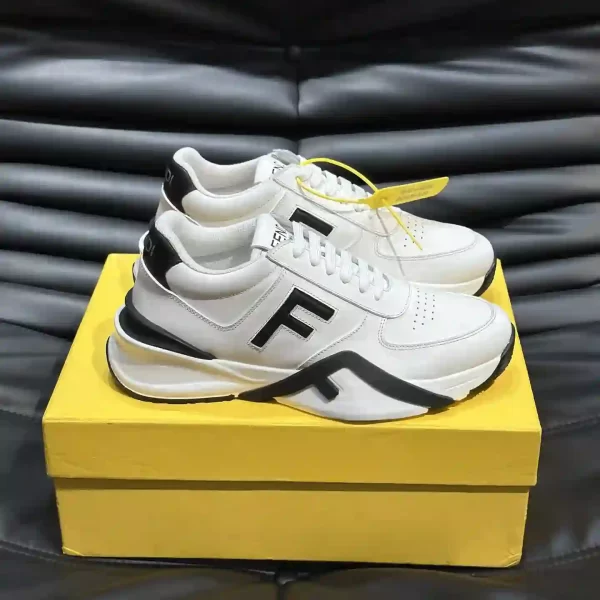 Fendi Flow Sneakers Men Black Leather Low-Tops