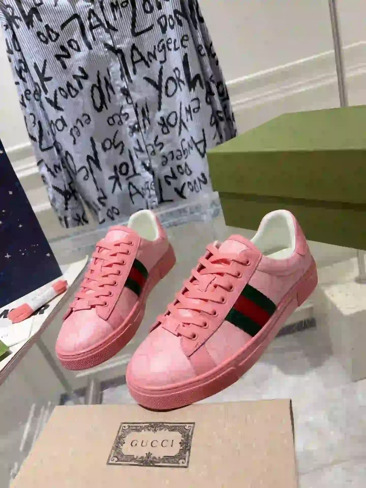 Gucci Women's Pink Low Trainer Ace Sneaker With Web